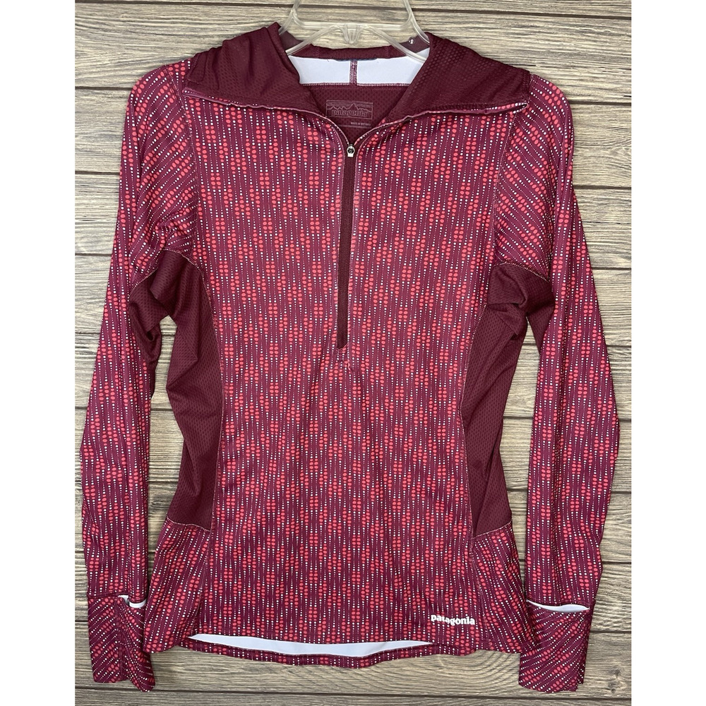 PATAGONIA Maroon & Coral Long Sleeve Stretch 1/2 Zip Hooded Top - Women's Sz Sm